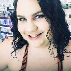 Meet your Posher, Reginta